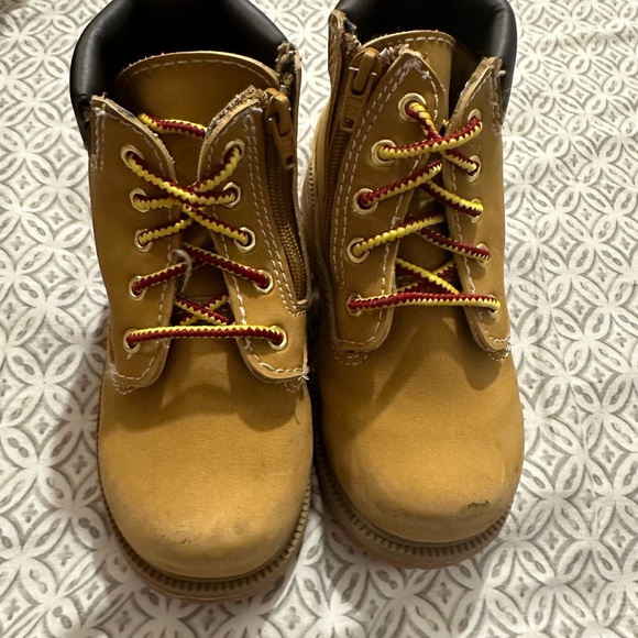 Smart Fit | Size 9c EUC Waterproof winter booties - Picture 4 of 4